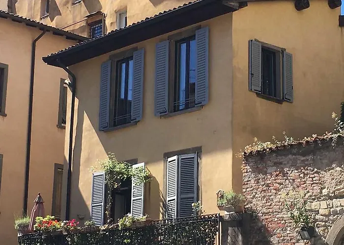 Porta 22 Charme&relax * Bergame